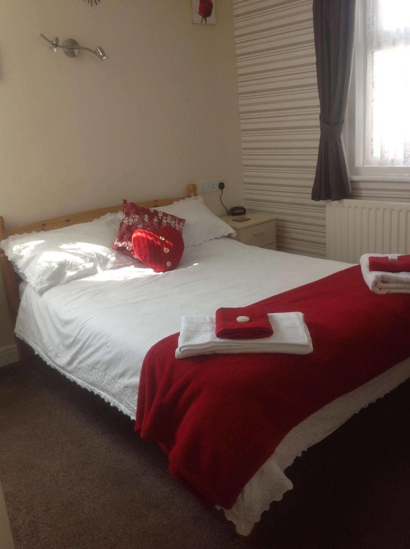 Cleasewood Guest House Great Yarmouth Ngoại thất bức ảnh